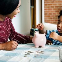 Financial Tips for Parents to Teach Their Children